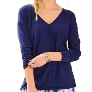 Lilly Pulitzer Luxletic Treena V neck long sleeved top navy